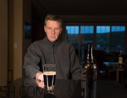 精囊炎要做手術(shù)嗎？精囊炎需要住院嗎？