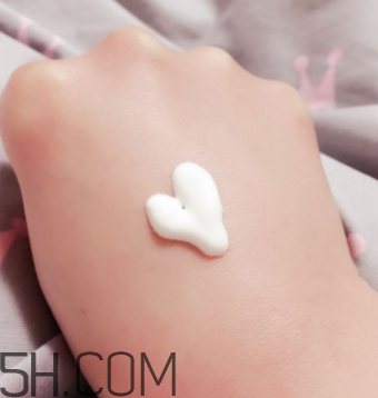 絲塔芙每日防曬保濕露怎么樣_成分表 絲塔芙每日防曬保濕露怎么樣_成分表