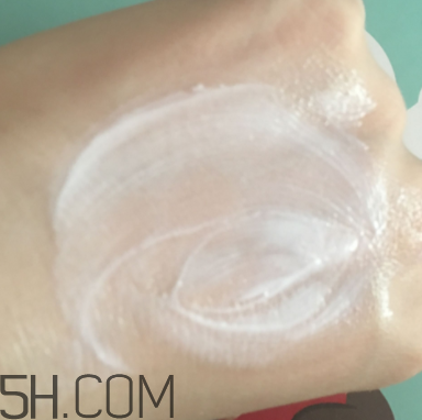 絲塔芙每日防曬保濕露好用嗎_產(chǎn)品評測 絲塔芙每日防曬保濕露好用嗎_產(chǎn)品評測