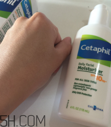 絲塔芙每日防曬保濕露好用嗎_產(chǎn)品評測 絲塔芙每日防曬保濕露好用嗎_產(chǎn)品評測