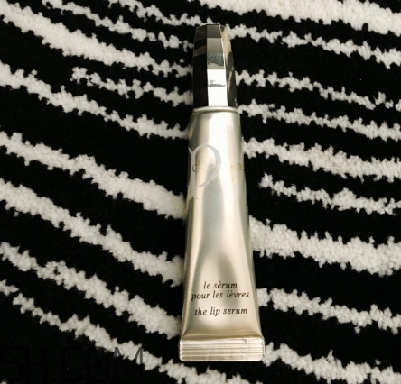 cpb唇部精華和lamer潤唇膏搭配好用嗎？cpb唇部精華怎么樣？