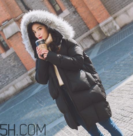 羽絨服買大還是買?。坑鸾q服買大了怎么辦？