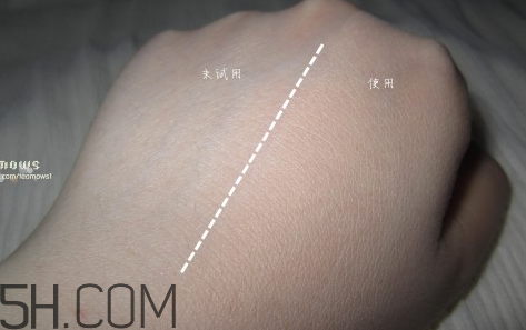 玫珂菲彩妝師摯愛粉餅怎么樣_產品評測