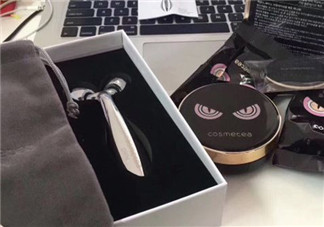 小怪獸氣墊和愛敬哪個好用？小怪獸氣墊分色號嗎？