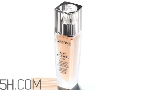 粉底液bb霜有什么不同？遮瑕好的粉底液有哪些？