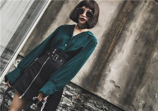 皮裙老往上滑怎么辦？皮裙怎么改??？