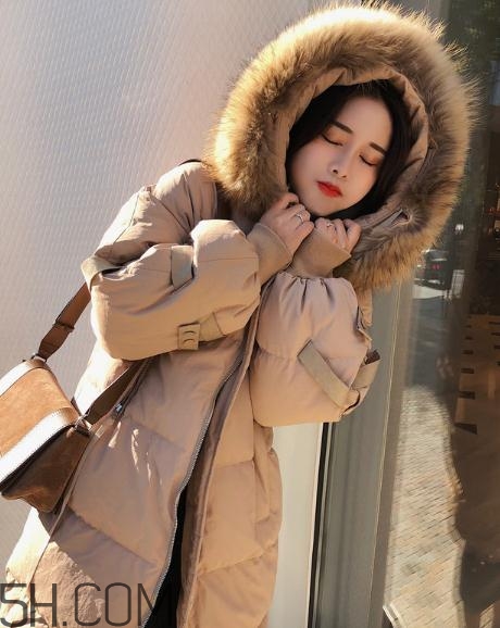 羽絨服毛領(lǐng)怎么清洗？羽絨服毛領(lǐng)怎么變蓬松？