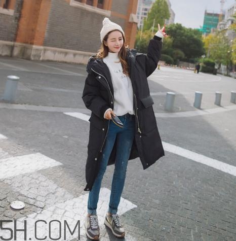 羽絨服越輕越好嗎？羽絨服越厚越好嗎？