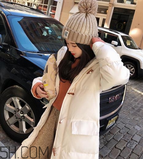 羽絨服越輕越好嗎？羽絨服越厚越好嗎？