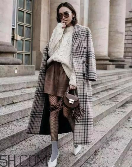 大衣配什么裙子好看？大衣搭配裙子圖片