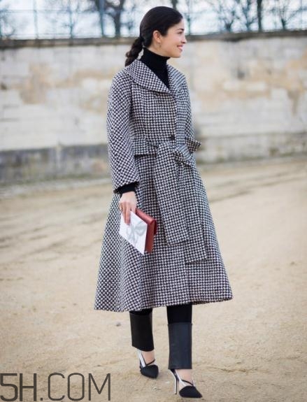 格子大衣搭配什么鞋子？格子大衣搭配鞋子圖片