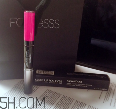 玫珂菲防水恒彩唇釉怎么樣_掉色嗎 玫珂菲防水恒彩唇釉怎么樣_掉色嗎