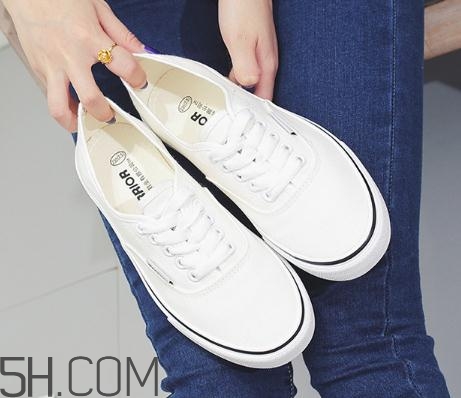 黑色帆布鞋掉色怎么辦？帆布鞋怎么清洗不掉色？