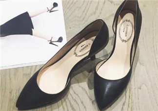 千百度女鞋什么檔次？千百度鞋子質(zhì)量好嗎？