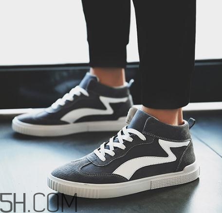 帆布鞋有膠味怎么去掉？帆布鞋上的膠水怎么洗？