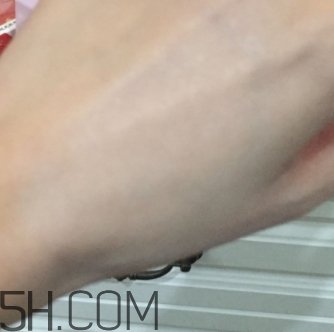 巧迪尚惠素顏霜怎么用？巧迪尚惠素顏霜要卸妝嗎？