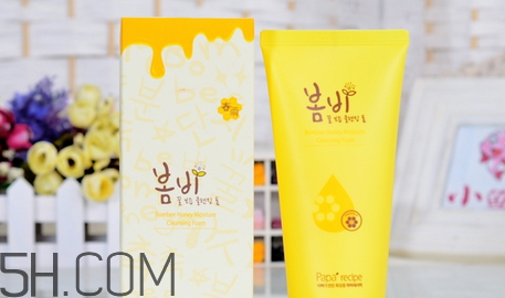 為什么洗臉要用洗面奶？洗面奶的基本使用方法