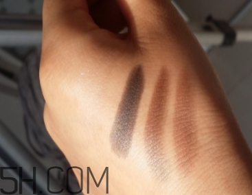 巧迪尚惠眼影色號(hào)？巧迪尚惠眼影試色