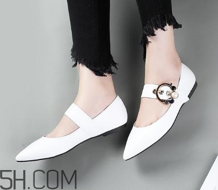 思加圖的鞋碼是否偏大？思加圖的鞋子可以退嗎？