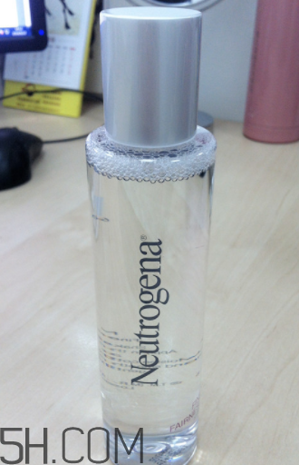 露得清保濕亮膚液怎么樣？露得清保濕亮膚液好用嗎？