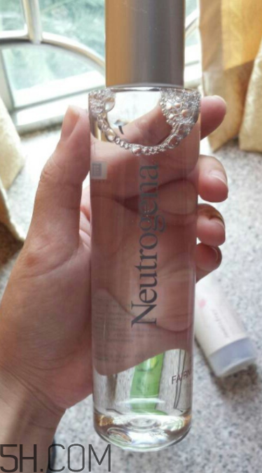 露得清保濕亮膚液怎么樣？露得清保濕亮膚液好用嗎？