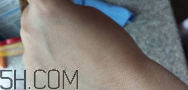 露得清保濕亮膚液怎么樣？露得清保濕亮膚液好用嗎？