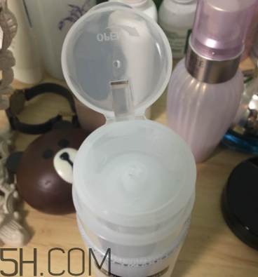 露得清卸妝水好用嗎？露得清卸妝水怎么樣？