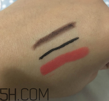 露得清卸妝水好用嗎？露得清卸妝水怎么樣？