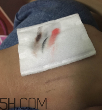 露得清卸妝水好用嗎？露得清卸妝水怎么樣？