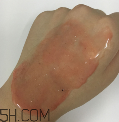 露得清洗卸潔顏露怎么用？露得清洗卸潔顏露好用嗎？