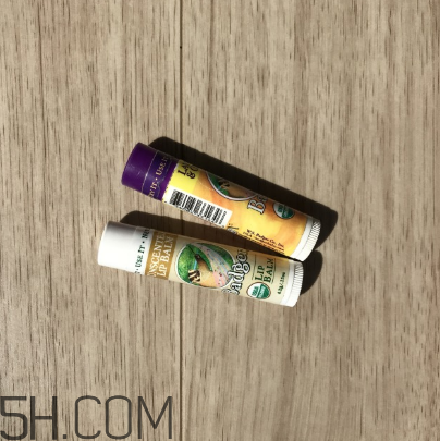 badger潤(rùn)唇膏好用嗎？badger潤(rùn)唇膏多少錢？