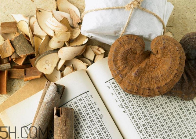 中藥什么時候喝最好？中藥不能和什么一起吃