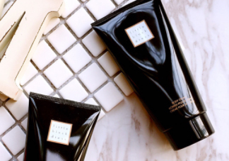 雅芳香體乳效果怎么樣？雅芳香體乳哪個好聞？