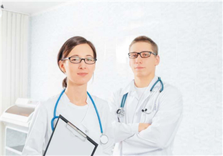 紅眼病是什么感染引起的？紅眼病是上火引起的嗎？