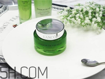 粉色春雨面膜好用嗎？睡眠面膜排行榜10強(qiáng)