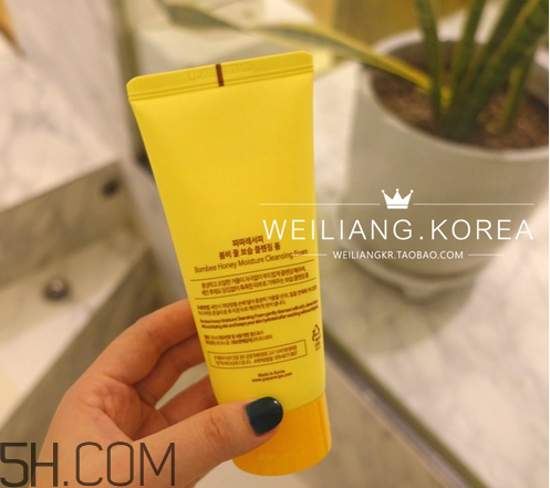 為什么洗臉要用洗面奶？洗面奶的基本使用方法