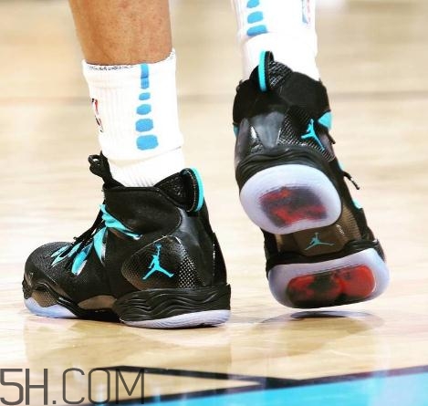 籃球鞋可以當跑步鞋嗎？籃球鞋適合跑步嗎？