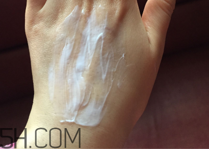 薇諾娜保濕霜有什么效果？薇諾娜保濕霜好用嗎？