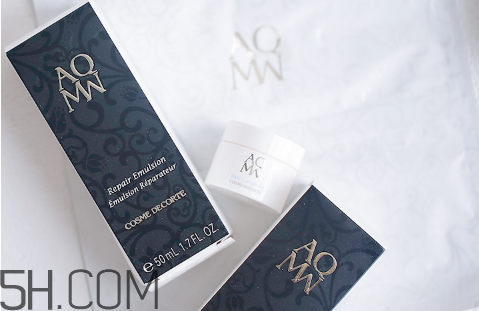 黛珂白檀美白好還是修復(fù)好？黛珂白檀水乳后還要用霜嗎？