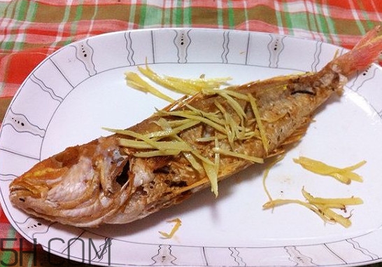 如何去除咸魚(yú)的腥味？咸魚(yú)一般要蒸多久時(shí)間