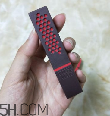 小蜜蜂口紅孕婦能用嗎？小蜜蜂口紅怎么樣？