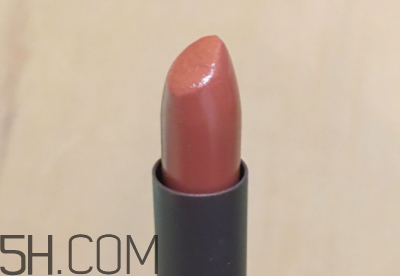 小蜜蜂口紅孕婦能用嗎？小蜜蜂口紅怎么樣？