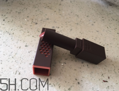 小蜜蜂口紅孕婦能用嗎？小蜜蜂口紅怎么樣？