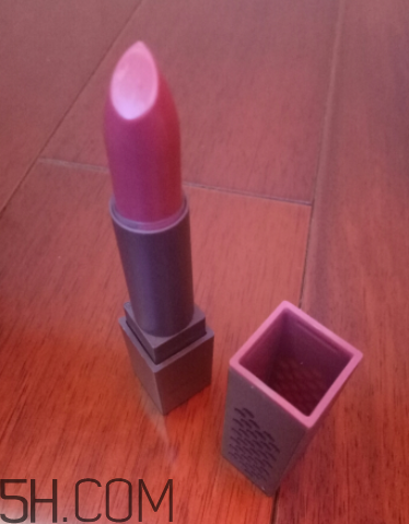 小蜜蜂口紅孕婦能用嗎？小蜜蜂口紅怎么樣？