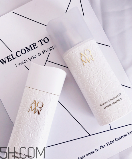 黛珂白檀水乳在日本多少錢？黛珂白檀水乳精華使用順序