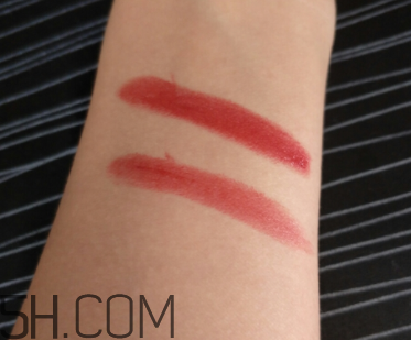 小蜜蜂口紅好用嗎？小蜜蜂口紅試色