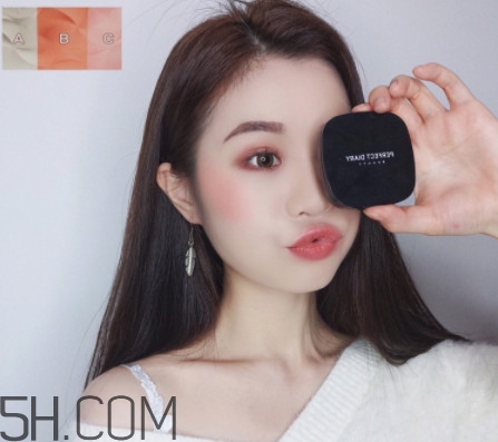 腮紅怎么打顯臉小 不同臉型怎么畫腮紅顯臉小 腮紅怎么打顯臉小 不同臉型怎么畫腮紅顯臉小