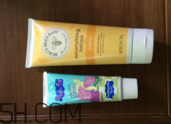 小蜜蜂潤膚露多少錢？小蜜蜂潤膚露貴不貴？