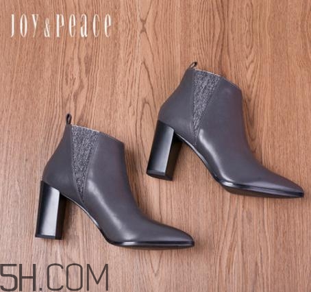 真美詩鞋子一般多少錢？真美詩鞋子什么價(jià)位？