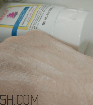 小蜜蜂水洗面膜怎么樣？小蜜蜂水洗面膜好用嗎？